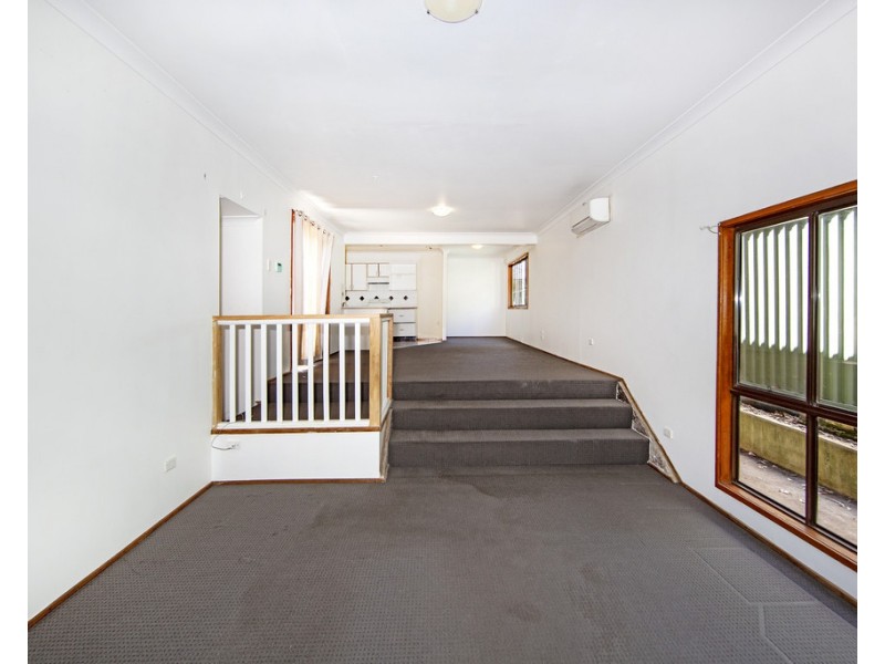 104 Casey Drive, Watanobbi NSW 2259