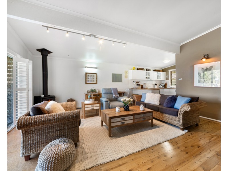 322b Tuggerawong Road, Tuggerawong NSW 2259