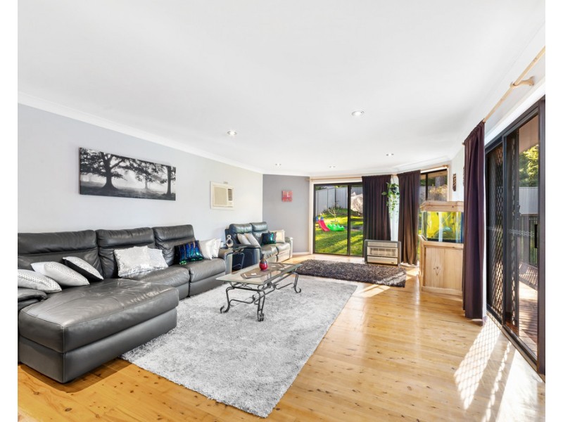 16 Donald Avenue, Kanwal NSW 2259