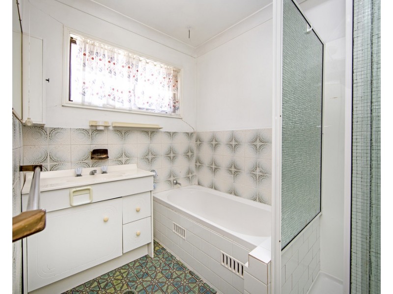 21 Lilo Avenue, Halekulani NSW 2262