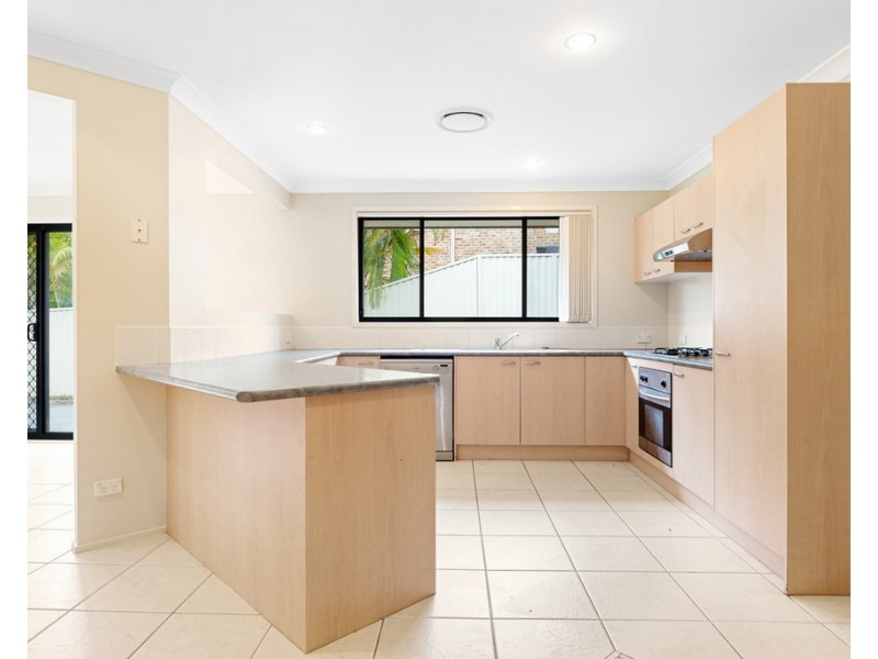 15 Peppercorn Avenue, Woongarrah NSW 2259