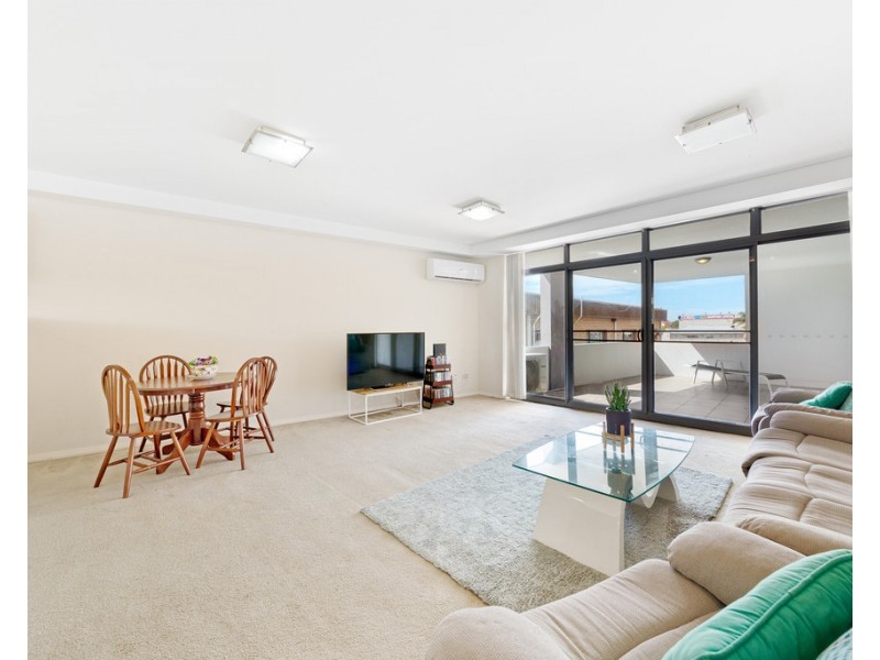 5/2-6 Warrigal Street, The Entrance NSW 2261
