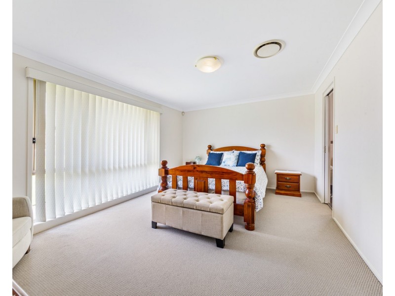 9 Crestleigh Close, Woongarrah NSW 2259