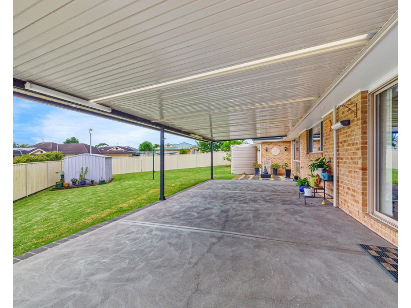 9 Crestleigh Close, Woongarrah NSW 2259