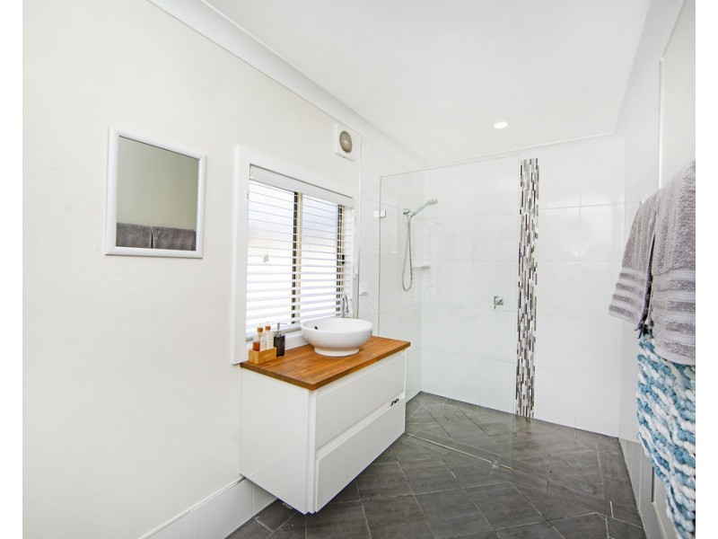 26 Brennon Road, Gorokan NSW 2263