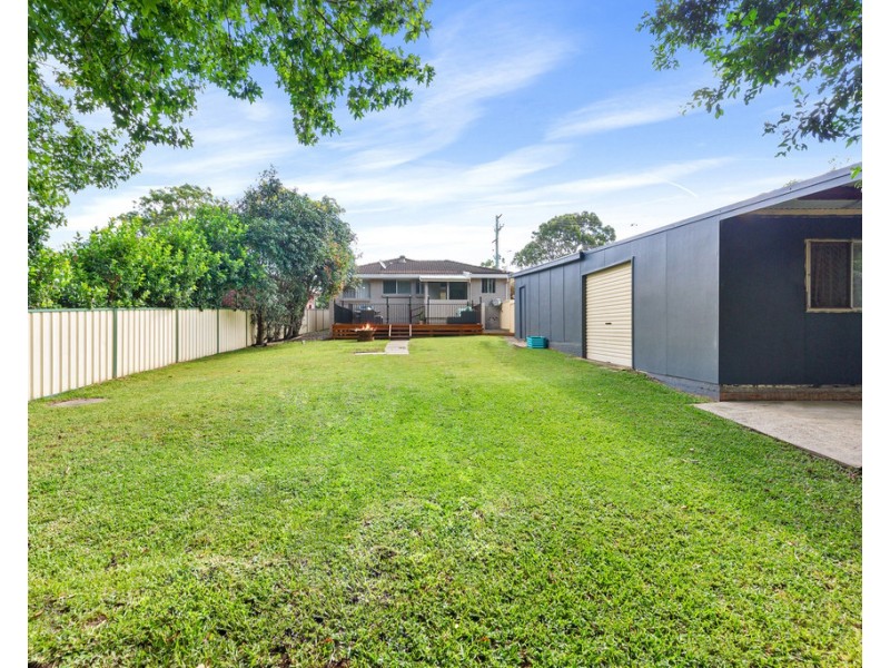 73 Howelston Road, Gorokan NSW 2263
