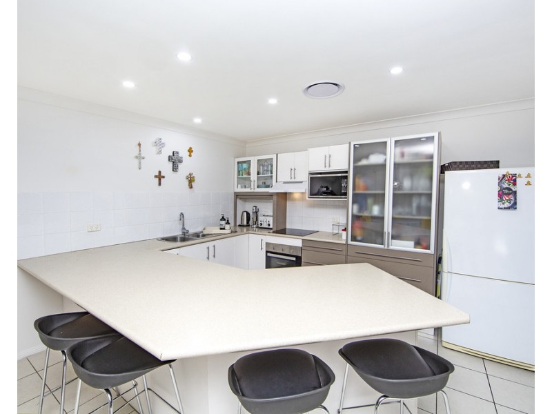 4/54 TENTH AVENUE, Budgewoi NSW 2262