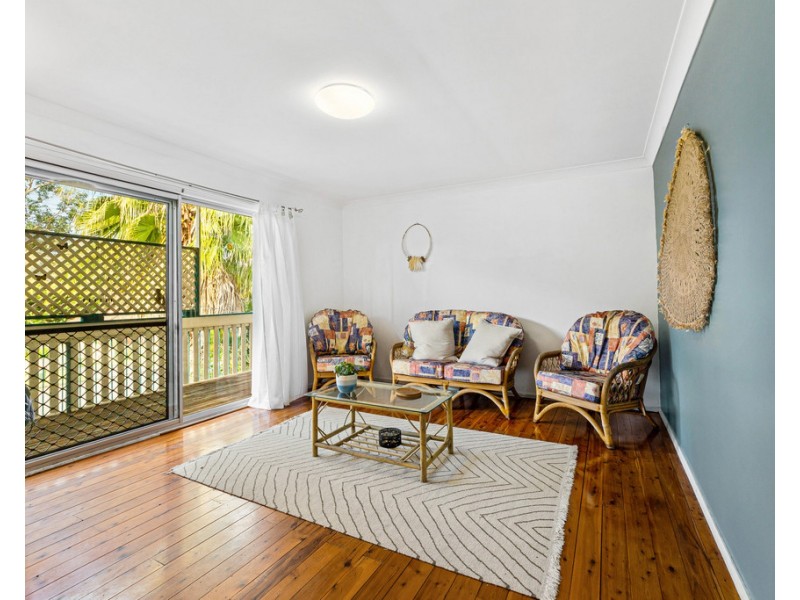 48 Delia Avenue, Budgewoi NSW 2262