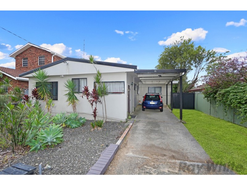 11 Panorama Avenue, Charmhaven NSW 2263