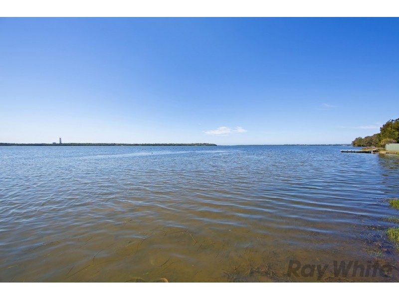 11 Panorama Avenue, Charmhaven NSW 2263