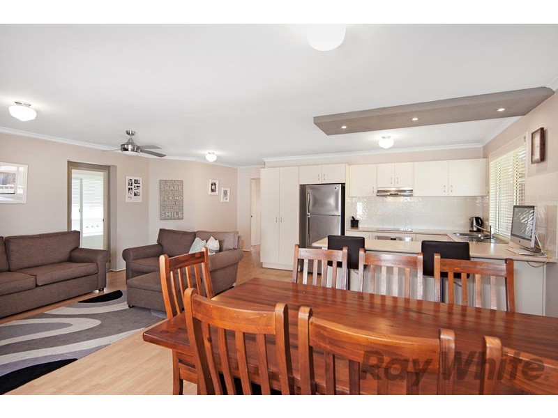 5 Pulaski Court, Lake Munmorah NSW 2259