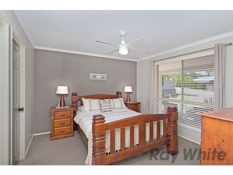 5 Pulaski Court, Lake Munmorah NSW 2259