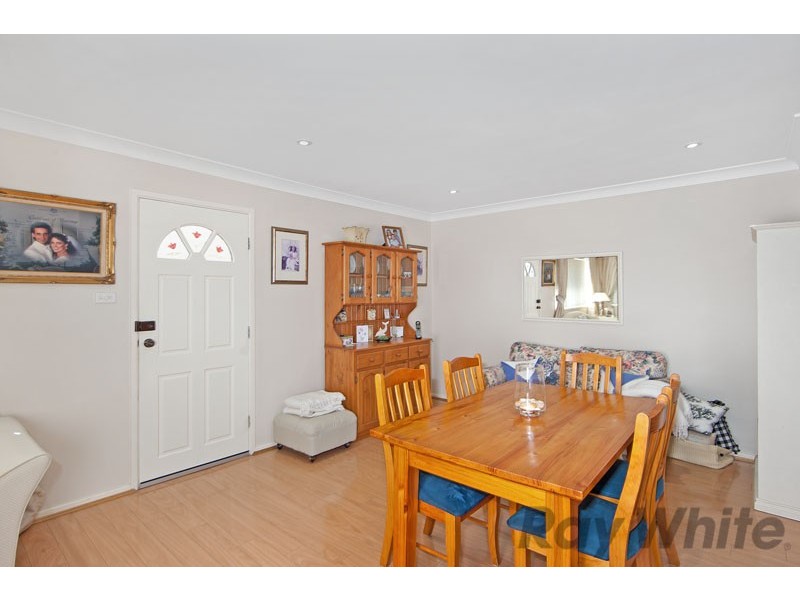 3/14 Ocean View Rd, Gorokan NSW 2263