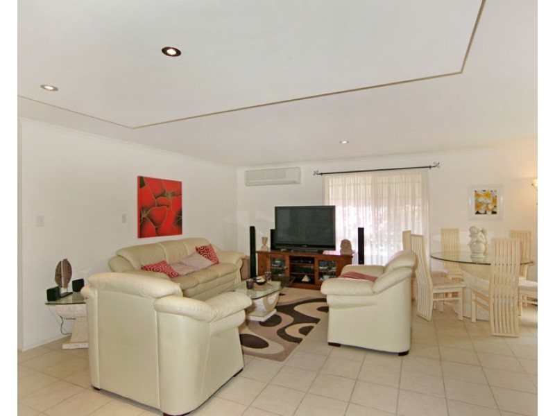 11 Winchester Drive, Lake Munmorah NSW 2259