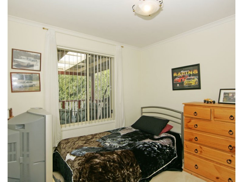 11 Winchester Drive, Lake Munmorah NSW 2259