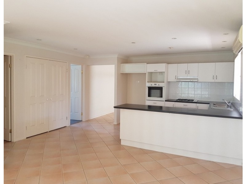 6 Imlay Street, Woongarrah NSW 2259