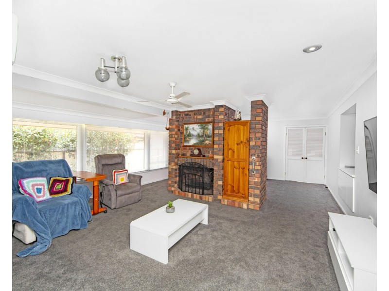 19 Crown Street, Toukley NSW 2263