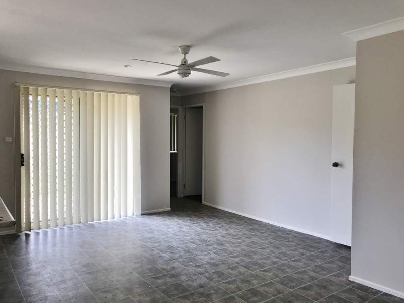 19 Van Stappen Road, Wadalba NSW 2259