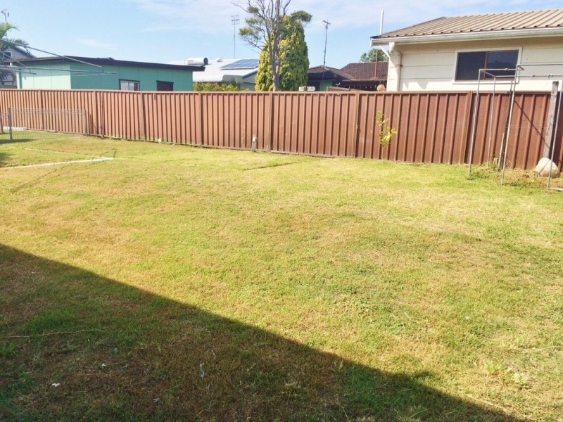 17 Nicholson Crescent, Toukley NSW 2263