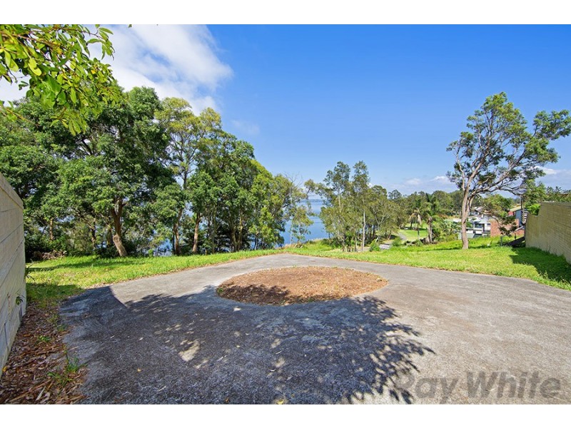 74 Diamond Head Drive, Budgewoi NSW 2262