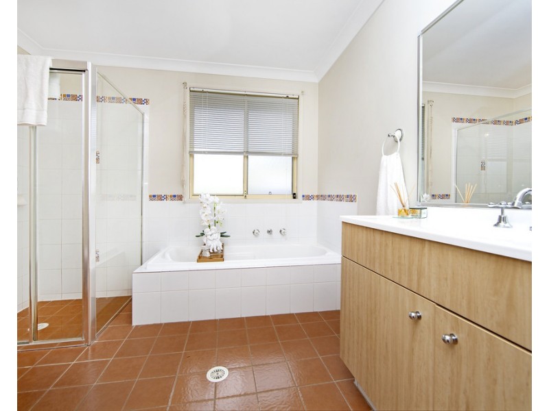 51 Bayberry Avenue, Woongarrah NSW 2259