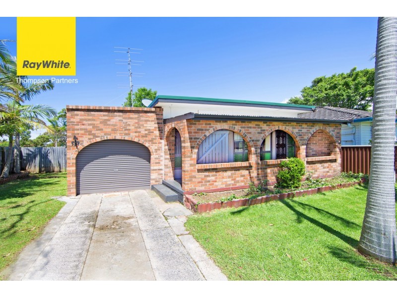 2 Koorana Avenue, Gorokan NSW 2263