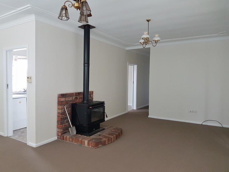 14 Hay Street, Gorokan NSW 2263