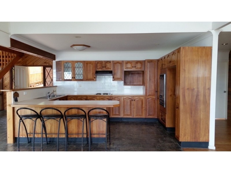 76 Marks Road, Gorokan NSW 2263