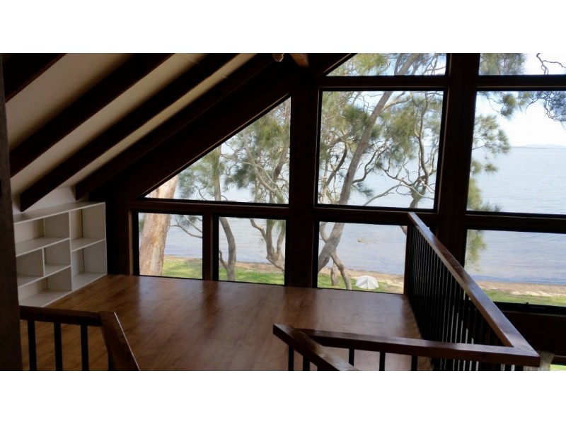 76 Marks Road, Gorokan NSW 2263