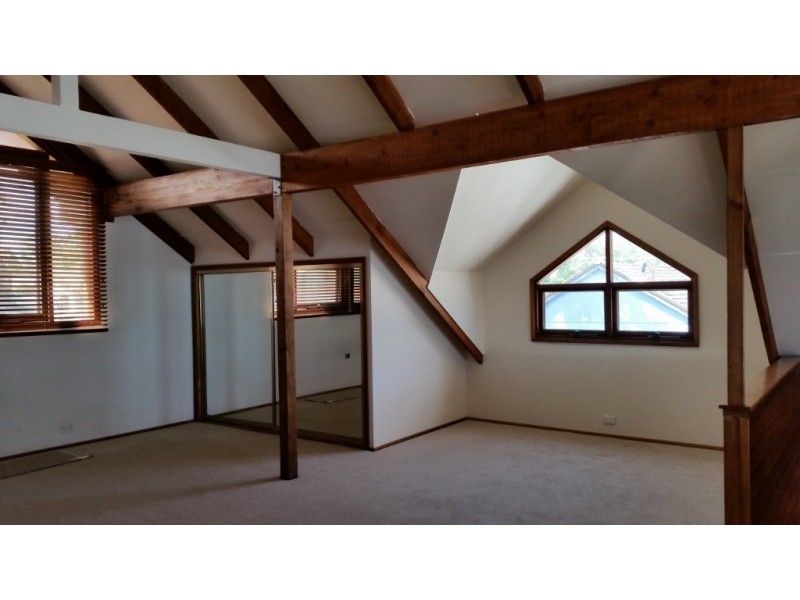 76 Marks Road, Gorokan NSW 2263