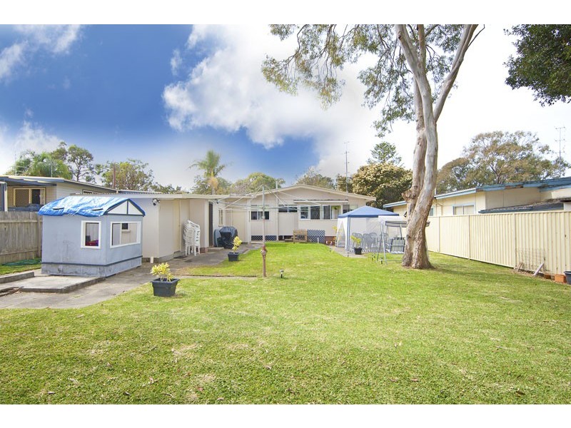 26 Sunrise Avenue, Budgewoi NSW 2262