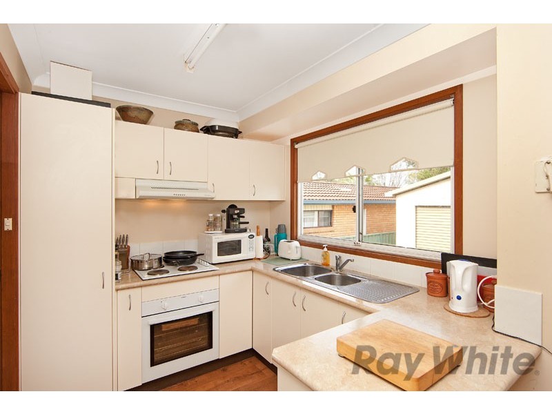 8 Durham Road, Gorokan NSW 2263