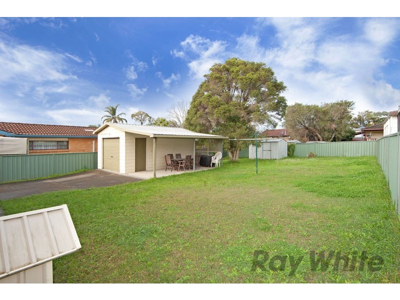 8 Durham Road, Gorokan NSW 2263