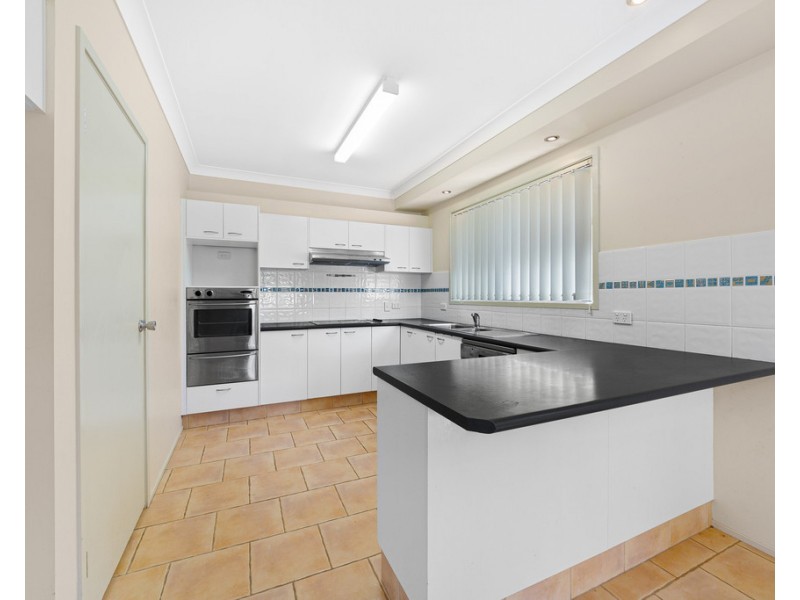 78 White Swan Avenue, Blue Haven NSW 2262