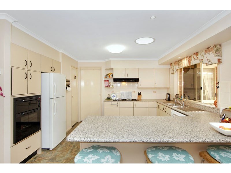 6 Walker Avenue, Kanwal NSW 2259