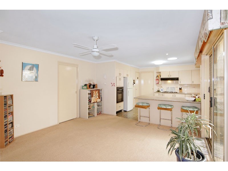 6 Walker Avenue, Kanwal NSW 2259