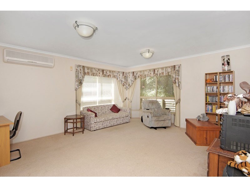 6 Walker Avenue, Kanwal NSW 2259