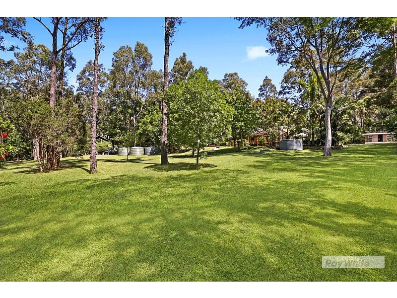 13 Treelands Drive, Jilliby NSW 2259