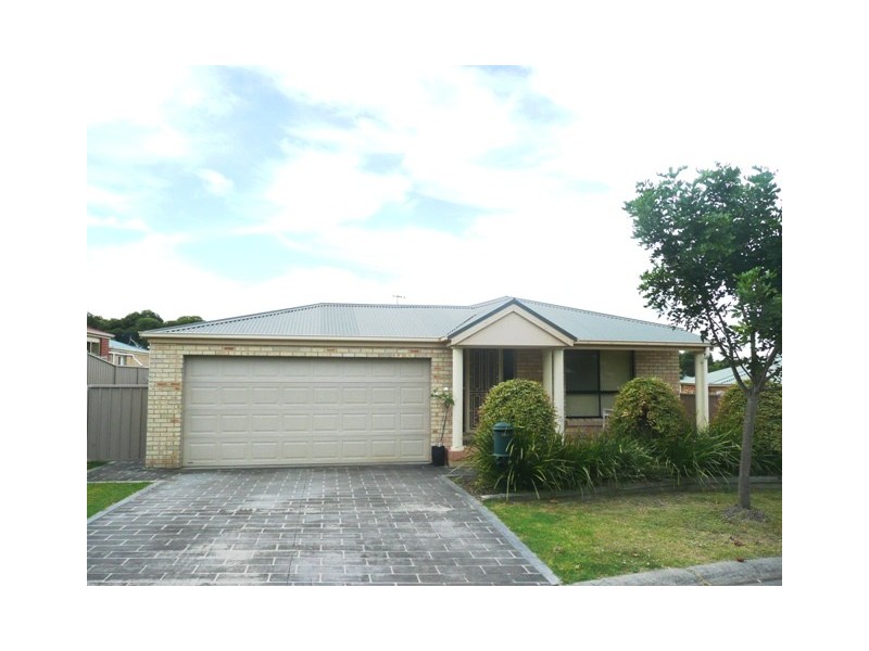 1 Pulaski Court, Lake Munmorah NSW 2259