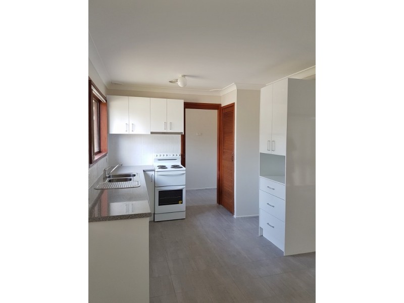 143 Tuggerawong Road, Wyongah NSW 2259