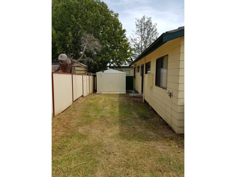 143 Tuggerawong Road, Wyongah NSW 2259