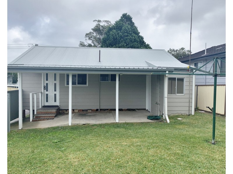 63 Phyllis Avenue, Kanwal NSW 2259
