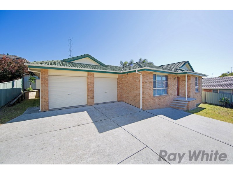 30 Twin lakes Drive, Lake Haven NSW 2263