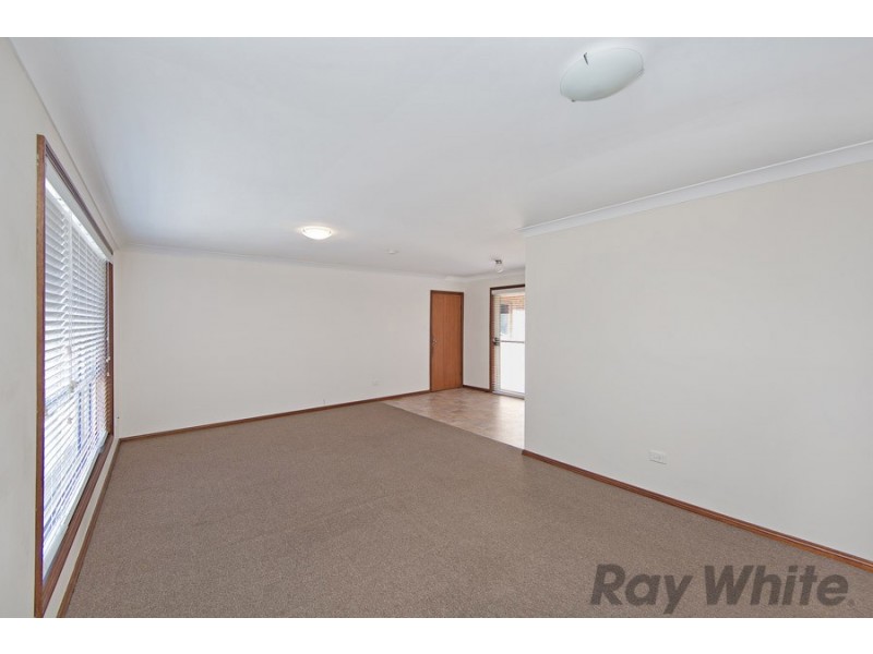 30 Twin lakes Drive, Lake Haven NSW 2263