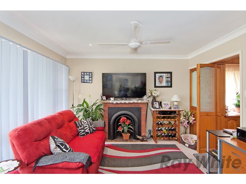 10 Brennon Road, Gorokan NSW 2263