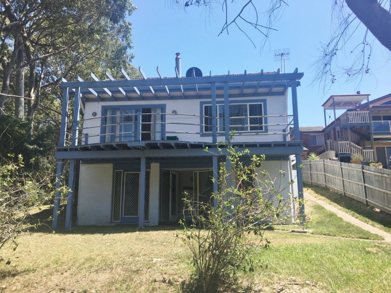 120 Marks Road, Gorokan NSW 2263