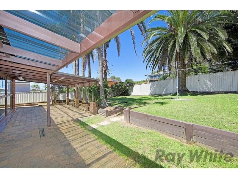 62 Arlington Street, Gorokan NSW 2263