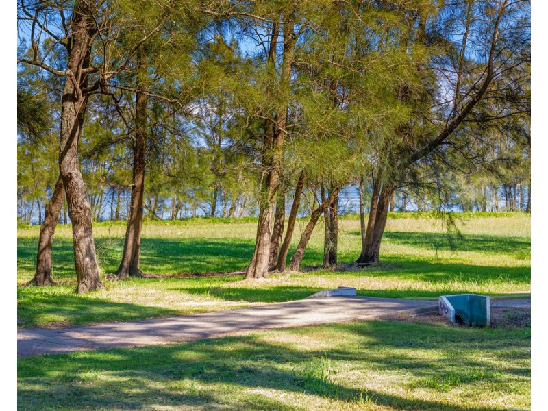 68 Liamena Avenue, San Remo NSW 2262