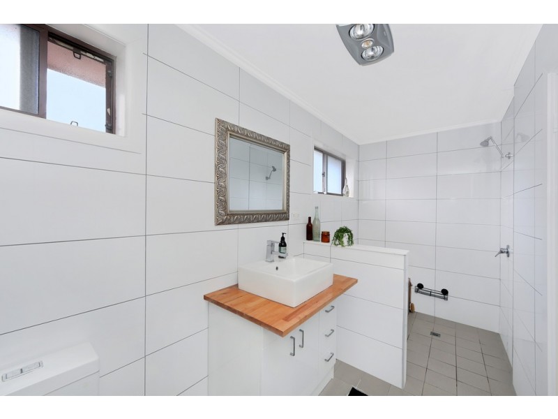 7 Tenth Avenue, Budgewoi NSW 2262