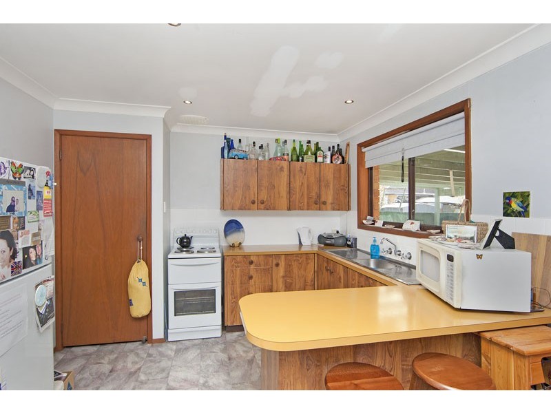 3 Awaba Avenue, Charmhaven NSW 2263